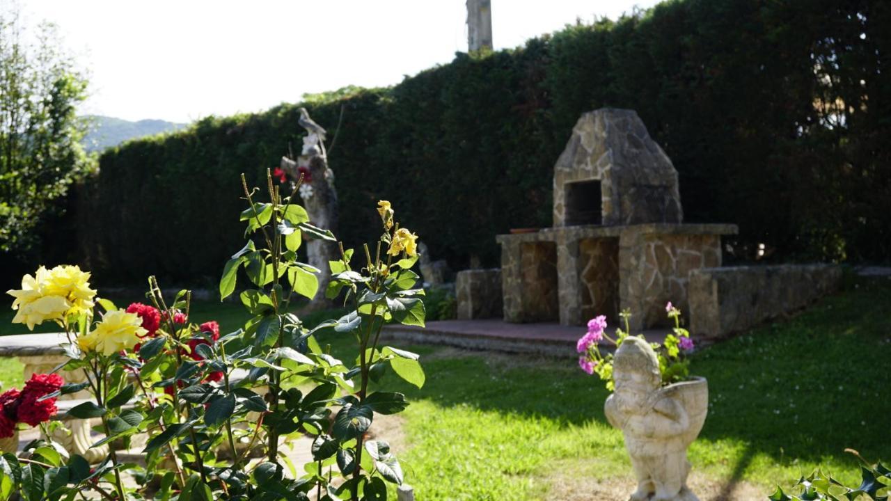 Casa Madrazo Con Piscina Y Parrillas Praves Exteriér fotografie