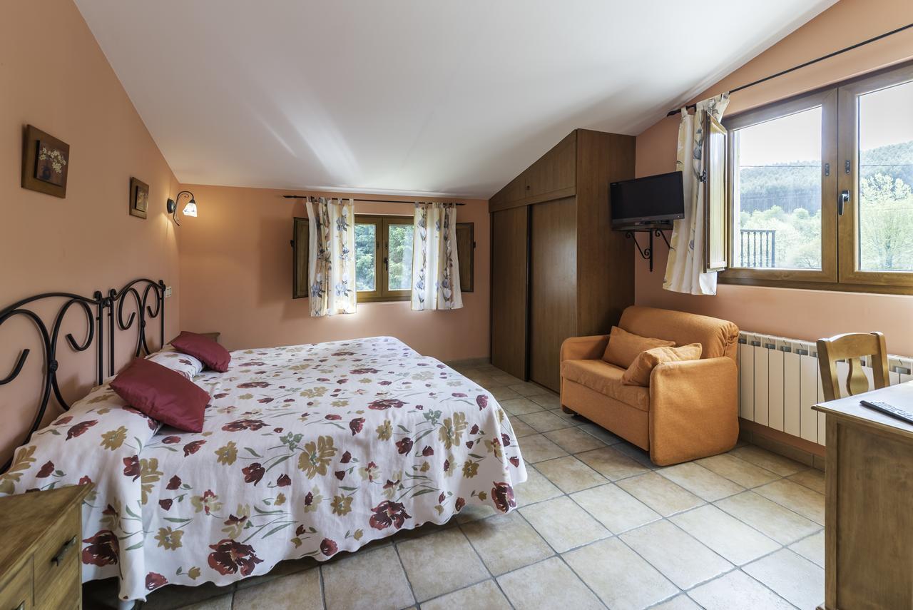 Casa Madrazo Con Piscina Y Parrillas Praves Exteriér fotografie